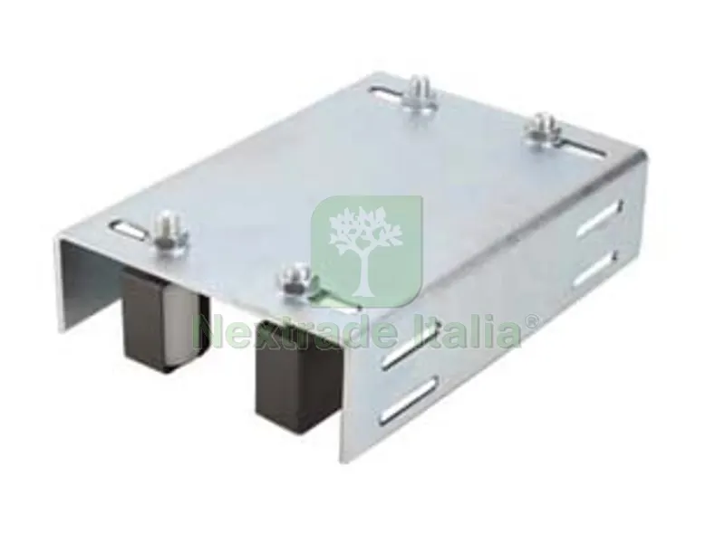 PIASTRA GUIDACANCELLO REGOLABILE ART.462 - mm.220x149/197x76h. — Accessori bagno — rif. FERX.FER83782 PIASTRA GUIDACANCELLO REGOLABILE ART.462 - mm.220x149/197x76h. — Accessori bagno — rif. FERX.FER83782