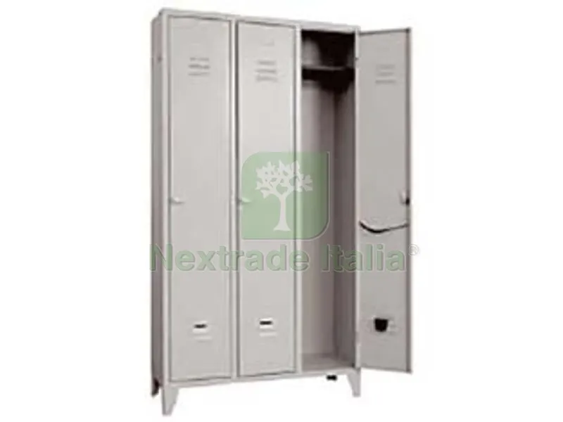 Armadio Spogliatoio a Tre Posti Montato cm.100x50x179,5h. su ordinazione — Arredo — rif. FERX.FER96218 Armadio Spogliatoio a Tre Posti Montato cm.100x50x179,5h. su ordinazione — Arredo — rif. FERX.FER96218