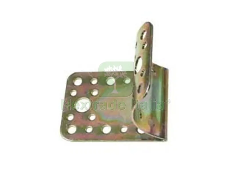 24PZ PIASTRA DI GIUNZIONE SAGOMATA PER LEGNAME ART.939 — Piastre e angolari — rif. FERX.FER111751 24PZ PIASTRA DI GIUNZIONE SAGOMATA PER LEGNAME ART.939 — Piastre e angolari — rif. FERX.FER111751