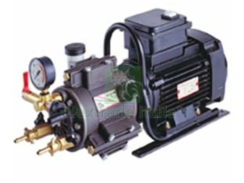 12PZ Pennello Radiatore Setola Bionda Lunga Serie 595 mm.40 manico in legno — Attrezzi da giardino — rif. FERX.FER131810