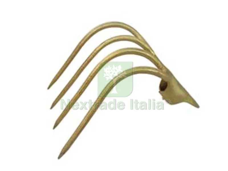 Forca a 4 Denti Piegati da Stalla — Attrezzi da giardino — rif. FERX.FER132800