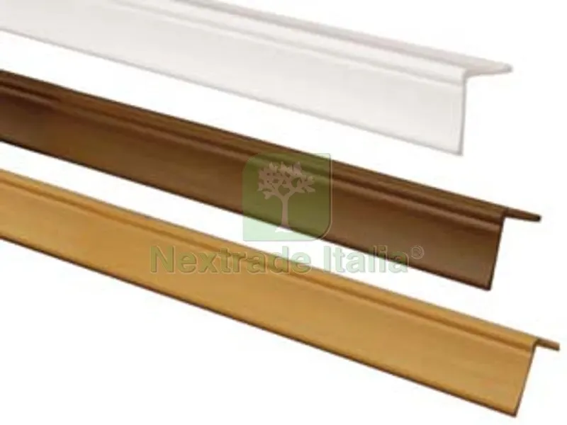 60MT PARASPIGOLO ORNAMENTALE IN PVC RIGIDO colore noce — Isolanti e reti — rif. FERX.FER145527 60MT PARASPIGOLO ORNAMENTALE IN PVC RIGIDO colore noce — Isolanti e reti — rif. FERX.FER145527