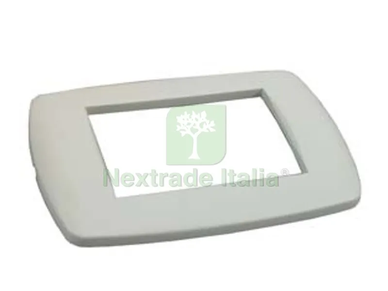 15PZ PLACCA 3 POSTI "MILLENNIUM" BIANCA - 3 posti - mm.123x84h.(7843.T.B) — Interruttori e prese — rif. FERX.FER153744 15PZ PLACCA 3 POSTI "MILLENNIUM" BIANCA - 3 posti - mm.123x84h.(7843.T.B) — Interruttori e prese — rif. FERX.FER153744