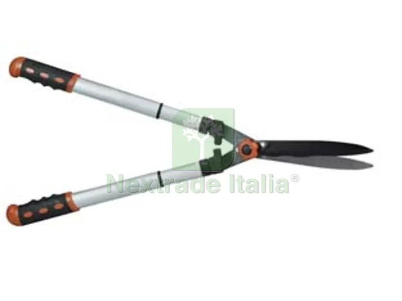 Forbice Tagliasiepi con Lame Ondulate e Manici Telescopici - lunghezza totale da cm.68 a cm.83 — Attrezzi da giardino a motore — rif. FERX.FER155496