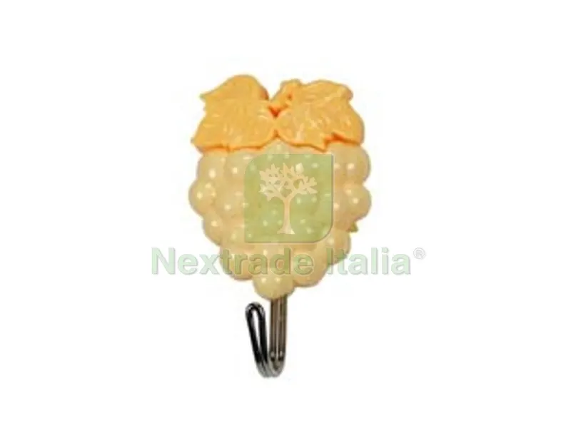GANCI ADESIVI PLASTICA "FRUTTA UVA" - mm.50x80h., in blister da pz.2 — Ferramenta per legno e mobili — rif. FERX.FER176040