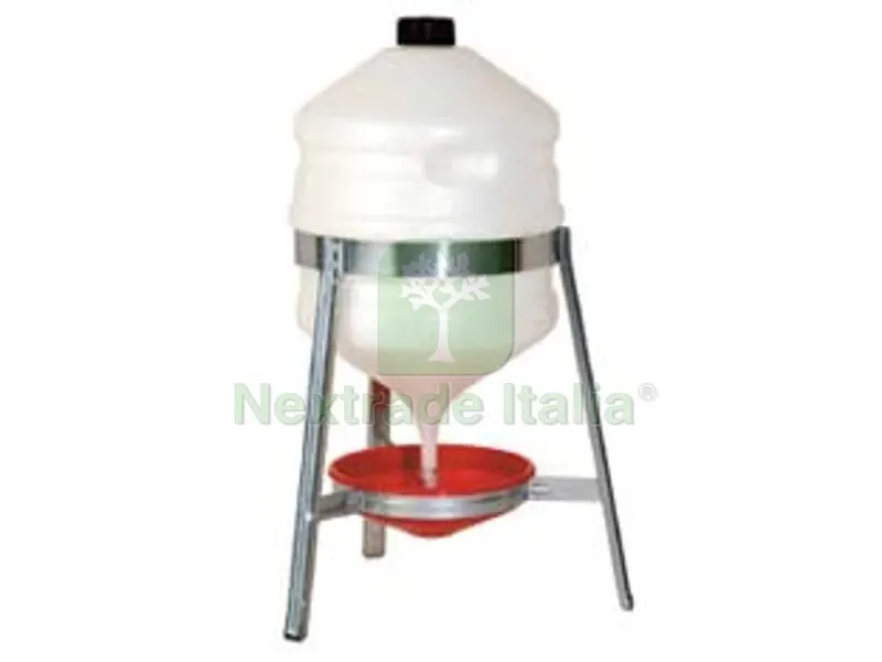 Abbeveratoia "saturno" in Plastica con Treppiedi in Metallo per Polli - lt.30 di capienza ? cm.31x72h. — Docce e arredo acqua da giardino — rif. FERX.FER207164