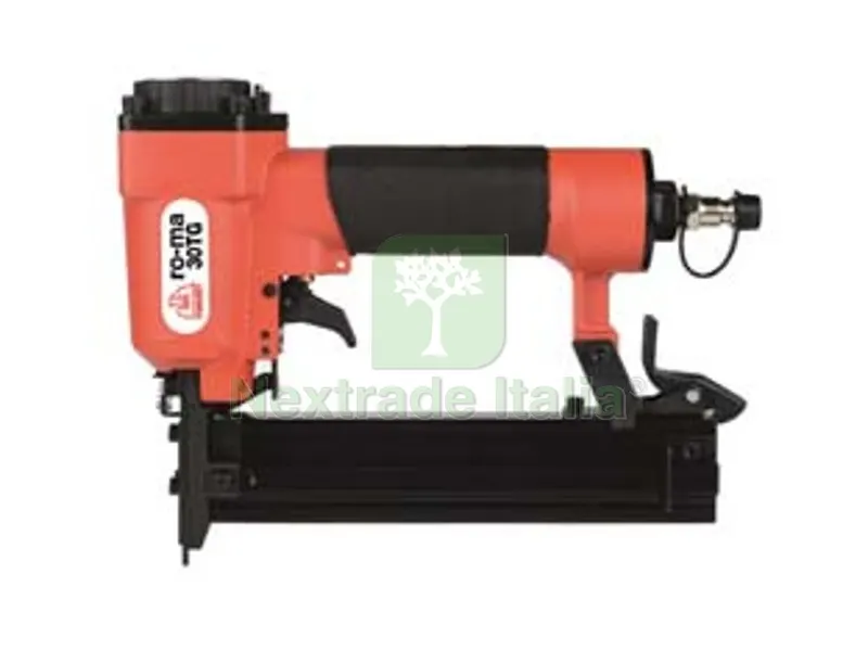 CHIODATRICE PNEUMATICA MOD.RO-MA TG 30 — Set di attrezzi — rif. FERX.FER207867 CHIODATRICE PNEUMATICA MOD.RO-MA TG 30 — Set di attrezzi — rif. FERX.FER207867