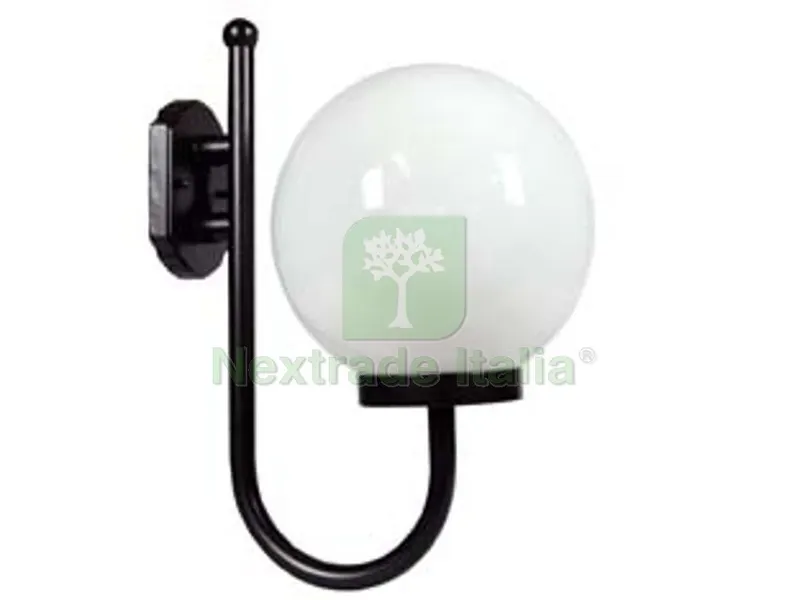 Lanterna con Supporto a "U" Modello Sfera - 100w IP44 mm.330x400h. colore nero — Illuminazione — rif. FERX.FER234498 Lanterna con Supporto a "U" Modello Sfera - 100w IP44 mm.330x400h. colore nero — Illuminazione — rif. FERX.FER234498