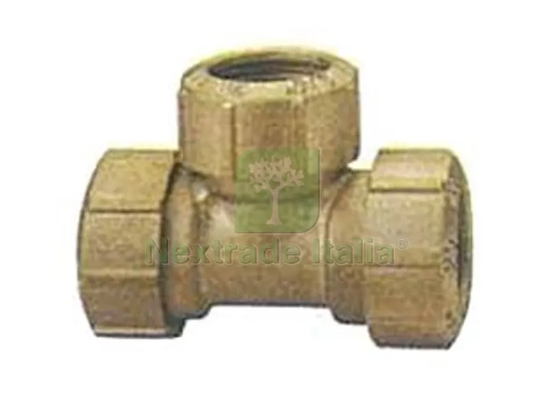 6PZ Raccordo VX di Accoppiamento a "T" per Tubo Polietilene ART.030 - ø mm.20 — Teli e film di protezione — rif. FERX.FER240598 6PZ Raccordo VX di Accoppiamento a "T" per Tubo Polietilene ART.030 - ø mm.20 — Teli e film di protezione — rif. FERX.FER240598