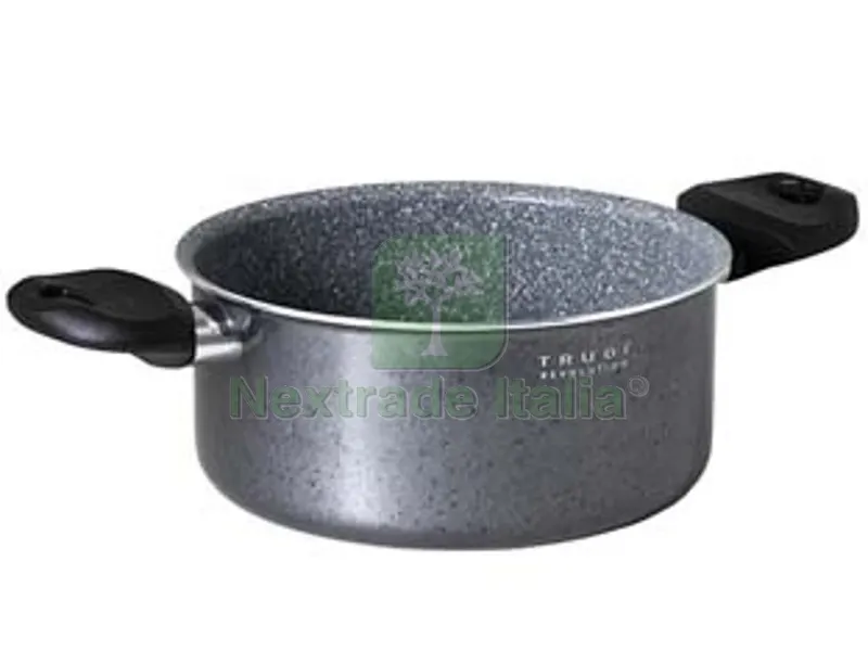 TRUDI REVOLUTION CASSERUOLA 2 MANICI - cm.24 — Cucina e coltelleria — rif. FERX.FER265690 TRUDI REVOLUTION CASSERUOLA 2 MANICI - cm.24 — Cucina e coltelleria — rif. FERX.FER265690