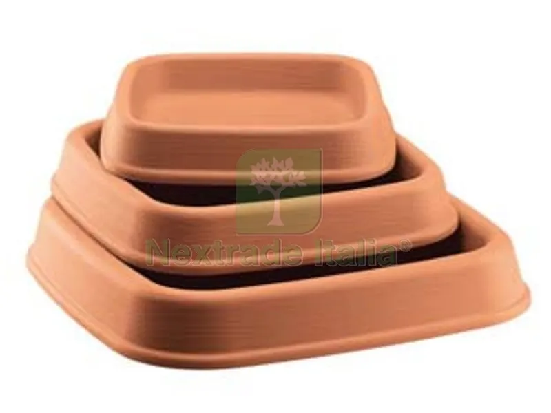 SOTTOVASO QUADRO - 45, ? cm.38x38 h.6 — Vasi e fioriere — rif. FERX.FER278980 SOTTOVASO QUADRO - 45, ? cm.38x38 h.6 — Vasi e fioriere — rif. FERX.FER278980