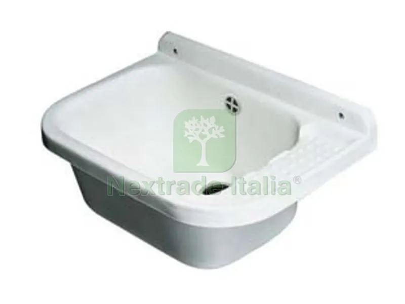 PILOZZO A PARETE IN RESINA BIANCO CON SIFONE - cm.50x35x24 — Scarichi e sifoni — rif. FERX.FER286596 PILOZZO A PARETE IN RESINA BIANCO CON SIFONE - cm.50x35x24 — Scarichi e sifoni — rif. FERX.FER286596