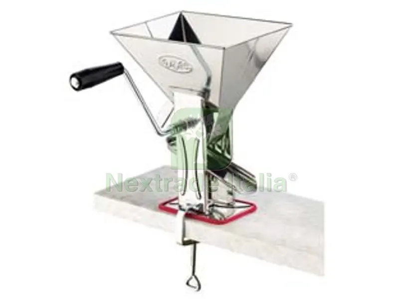 Passapomodoro in Acciaio Inox - cm.17x22.5x30 — Casalinghi e organizzazione — rif. FERX.FER288637