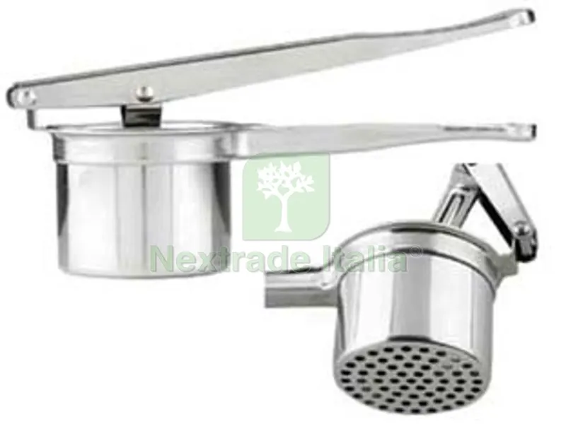 SCHIACCIAPATATE IN ACCIAIO INOX - fori ? 2,5mm — Cucina e coltelleria — rif. FERX.FER288668 SCHIACCIAPATATE IN ACCIAIO INOX - fori ? 2,5mm — Cucina e coltelleria — rif. FERX.FER288668