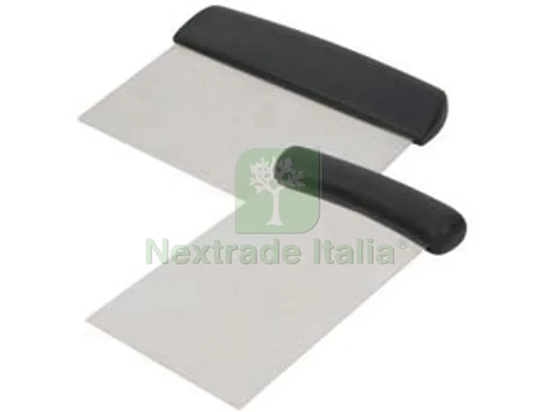 3PZ RASCHIETTO RETTANGOLARE RIGIDO - cm 9,5x11 — Spatole e raschietti — rif. FERX.FER290173 3PZ RASCHIETTO RETTANGOLARE RIGIDO - cm 9,5x11 — Spatole e raschietti — rif. FERX.FER290173