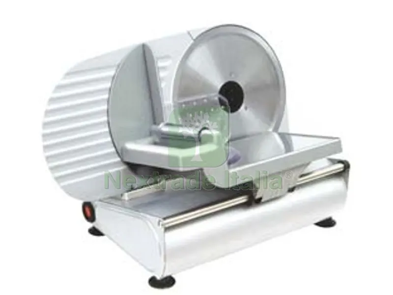 affettatrice silver lama ? mm.190 100w - potenza 100w - lama ? mm.190 — Cucina e coltelleria — rif. FERX.FER302135 affettatrice silver lama ? mm.190 100w - potenza 100w - lama ? mm.190 — Cucina e coltelleria — rif. FERX.FER302135