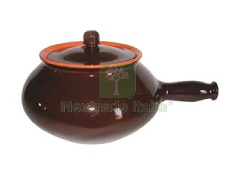 cuocipatate in terracotta brunella con coperchio - cm.22 — Casalinghi e organizzazione — rif. FERX.FER309042 cuocipatate in terracotta brunella con coperchio - cm.22 — Casalinghi e organizzazione — rif. FERX.FER309042