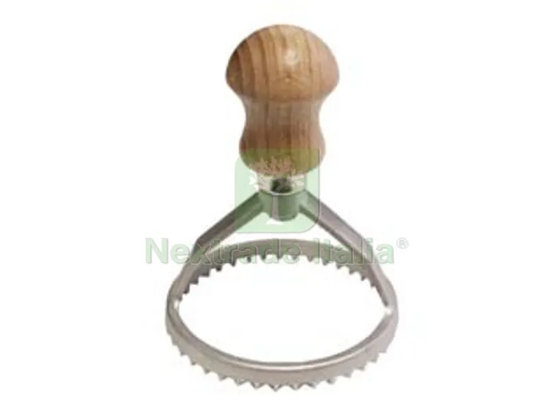 Stampo Ravioli Tondo in Allumino CM.8 - ? cm.8x11h. — Casalinghi e organizzazione — rif. FERX.FER323055