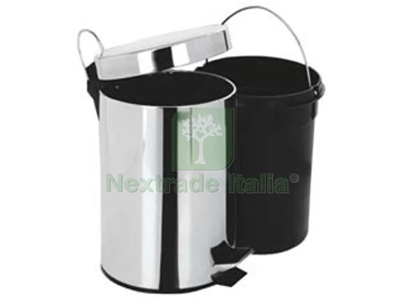 Pattumiera con Pedale Inox e Secchio in Plastica - lt.20 cm.31x45h. — Casalinghi e organizzazione — rif. FERX.FER323529 Pattumiera con Pedale Inox e Secchio in Plastica - lt.20 cm.31x45h. — Casalinghi e organizzazione — rif. FERX.FER323529