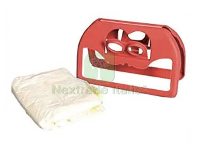 ADATTATORE TRIPLO SCHUKO 2 POLI + TERRA 16A CON INTERRUTTORE BIPOLARE — Interruttori e prese — rif. FERX.FER333375