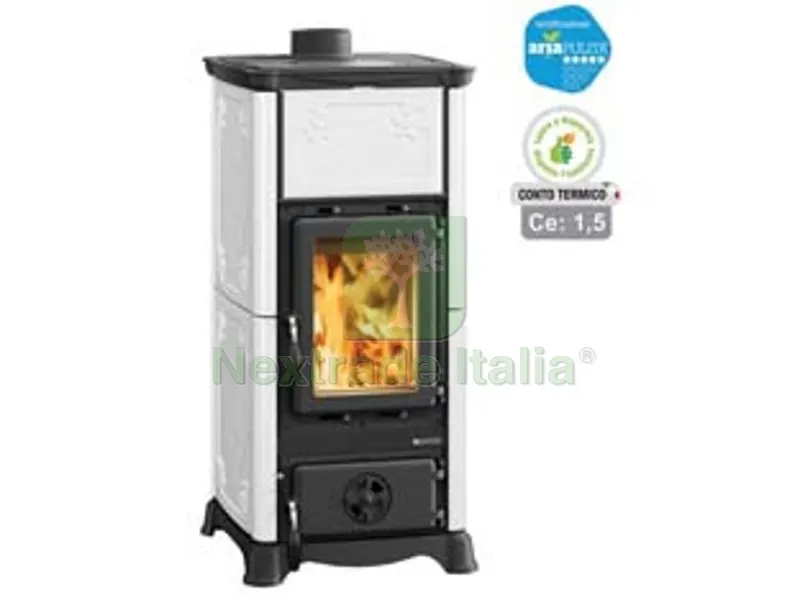 Stufa a Legna Emiliana 6,5 KW Bianca (conto Termico) - misure cm.45,3x49x95h. - peso kg.140 — Stufe e camini — rif. FERX.FER351133 Stufa a Legna Emiliana 6,5 KW Bianca (conto Termico) - misure cm.45,3x49x95h. - peso kg.140 — Stufe e camini — rif. FERX.FER351133