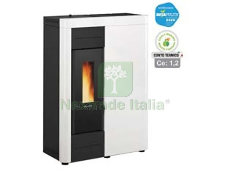 Stufa a Pellet Virna Idro 14,5 KW Bianca (conto Termico) - misure cm.79,3x38,4x110,5h. peso kg.151 — Stufe e camini — rif. FERX.FER351201 Stufa a Pellet Virna Idro 14,5 KW Bianca (conto Termico) - misure cm.79,3x38,4x110,5h. peso kg.151 — Stufe e camini — rif. FERX.FER351201
