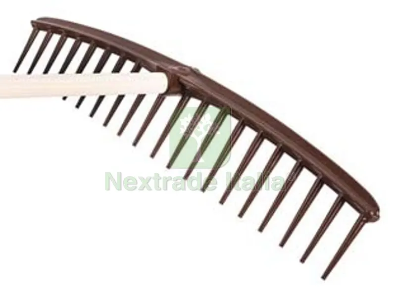 5PZ Rastrello in Polipropilene 20 Denti per Erba e Fieno Spalla Curva - cm.69 gr.260 — Attrezzi da giardino — rif. FERX.FER363600 5PZ Rastrello in Polipropilene 20 Denti per Erba e Fieno Spalla Curva - cm.69 gr.260 — Attrezzi da giardino — rif. FERX.FER363600
