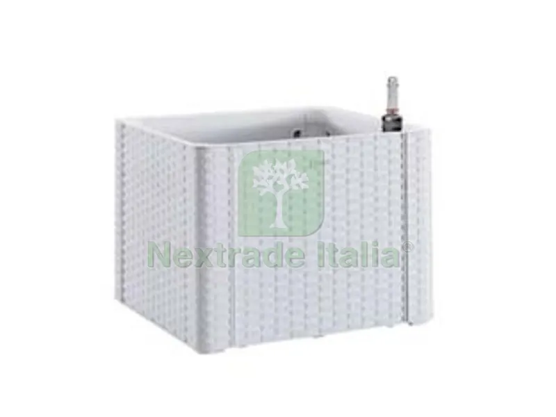 FIORIERA NATURAL DELUXE BIANCA QUADRA - cm.43x43x33h. lt.35 — Vasi e fioriere — rif. FERX.FER399623 FIORIERA NATURAL DELUXE BIANCA QUADRA - cm.43x43x33h. lt.35 — Vasi e fioriere — rif. FERX.FER399623