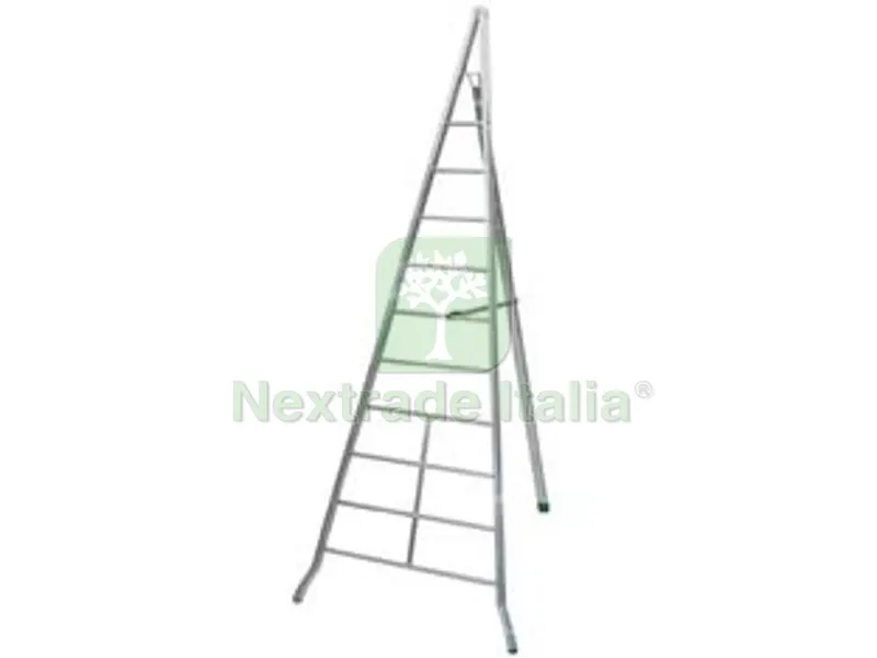 SCALA TRIANGOLARE AGRI IN ALLUMINIO D.LGS. 81/08 - 10 gr. cm.350h. Kg.10,00 (AG350) — Casalinghi e organizzazione — rif. FERX.FER417624