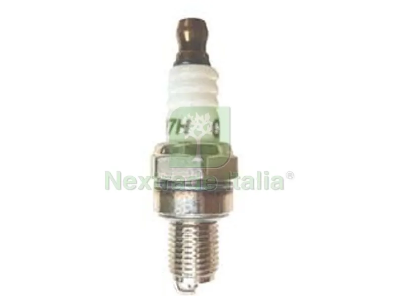 CANDELA PER DECESPUGLIATORE 4T CC.37,7 — Attrezzi da giardino a motore — rif. FERX.FER420211 CANDELA PER DECESPUGLIATORE 4T CC.37,7 — Attrezzi da giardino a motore — rif. FERX.FER420211