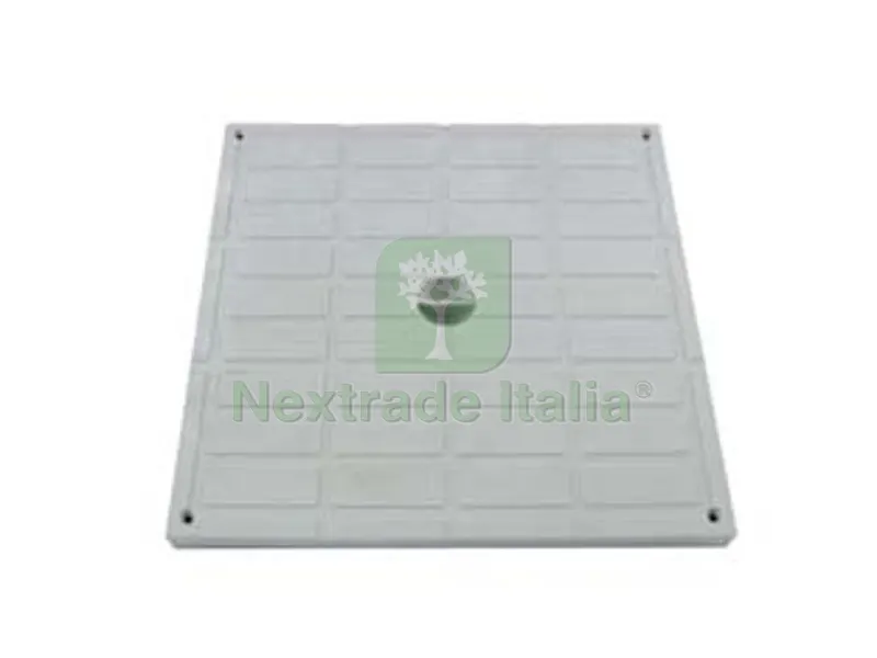 CHIUSINO PER POZZETTO - cm.40x40 — Scarichi e sifoni — rif. FERX.FER422192 CHIUSINO PER POZZETTO - cm.40x40 — Scarichi e sifoni — rif. FERX.FER422192