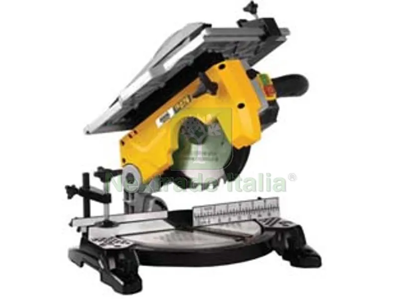 TRONCATRICE LEGNO CON PIANO SUPERIORE LAMA ? MM.210 1200W (TR076) — Smerigliatrici e seghe — rif. FERX.FER424424