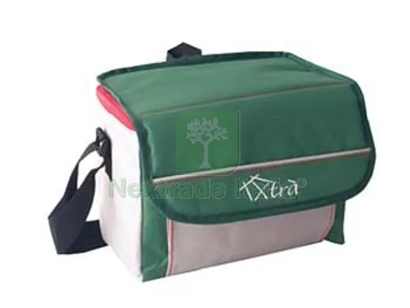 BORSA TERMICA KEMI CAPACITA' LT.5 - cm.22x15x18h. — Borracce e bottiglie — rif. FERX.FER456289