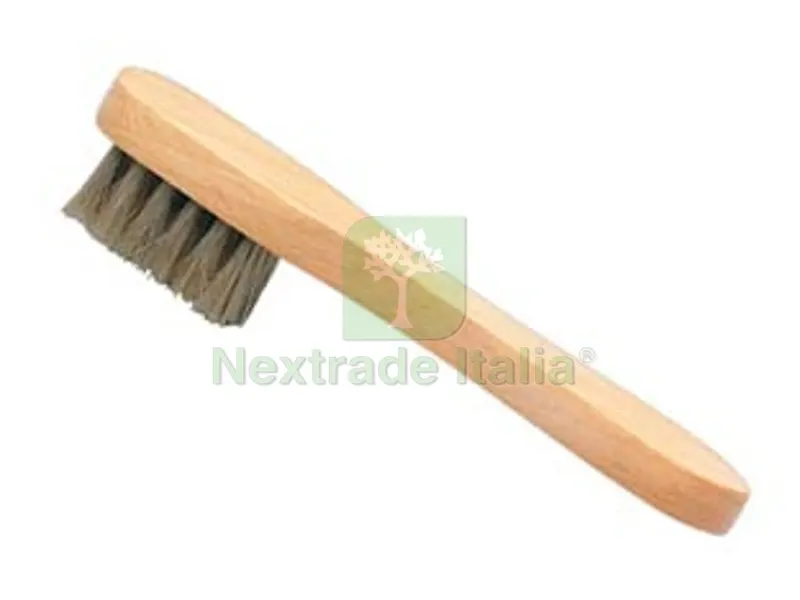 12PZ SPAZZOLINO SCARPE LEGNO SETOLE SCURE - mm.170x35x30 — Calzature antinfortunistiche — rif. FERX.FER459037 12PZ SPAZZOLINO SCARPE LEGNO SETOLE SCURE - mm.170x35x30 — Calzature antinfortunistiche — rif. FERX.FER459037