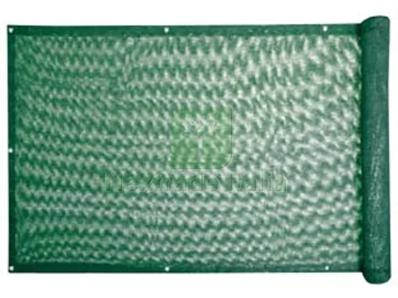 RETE OMBREGGIANTE PER BALCONI IN HDPE VERDE - mt.0,75h. rot. mt.6 — Reti e recinzioni — rif. FERX.FER459990