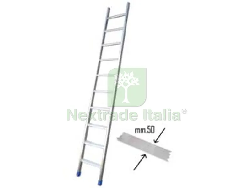 Scala da Appoggio in Alluminio EN131 con Gradino Largo - 12 gr. mont. mm.60x25 cm.360h. Kg.6,50 (AL12) — Casalinghi e organizzazione — rif. FERX.FER474078 Scala da Appoggio in Alluminio EN131 con Gradino Largo - 12 gr. mont. mm.60x25 cm.360h. Kg.6,50 (AL12) — Casalinghi e organizzazione — rif. FERX.FER474078