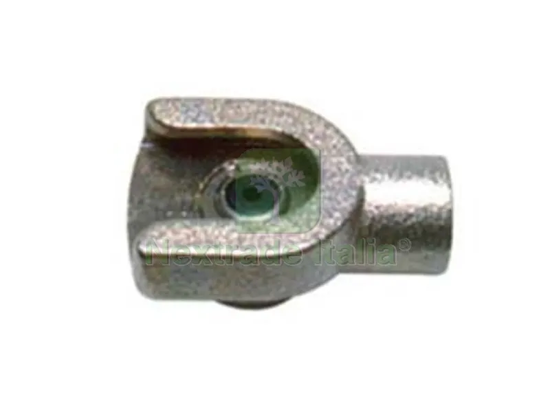 TESTINA PER INGRASSATORE - attacco filetto femmina 10x1 — Lubrificanti e oli — rif. FERX.FER475891 TESTINA PER INGRASSATORE - attacco filetto femmina 10x1 — Lubrificanti e oli — rif. FERX.FER475891