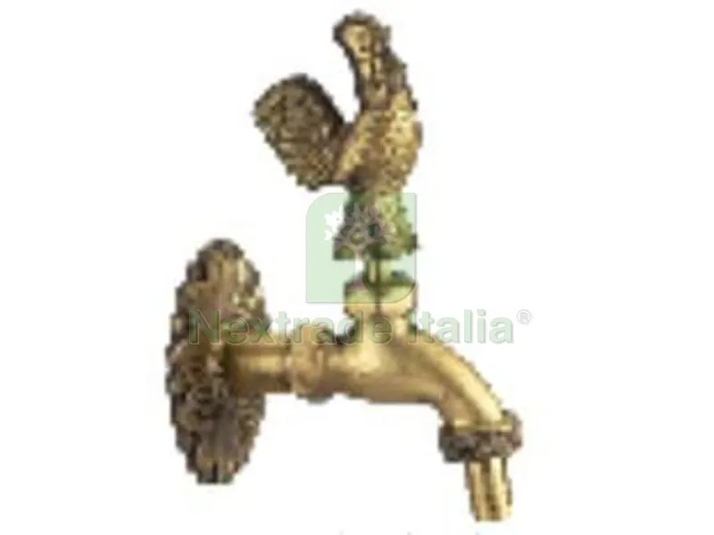 RUBINETTO ARTISTICO IN OTTONE ORO ANTICATO CON GALLO - attacco M1/2" - raccordo terminale M 3/4" — Rubinetti e valvole — rif. FERX.FER492805 RUBINETTO ARTISTICO IN OTTONE ORO ANTICATO CON GALLO - attacco M1/2" - raccordo terminale M 3/4" — Rubinetti e valvole — rif. FERX.FER492805