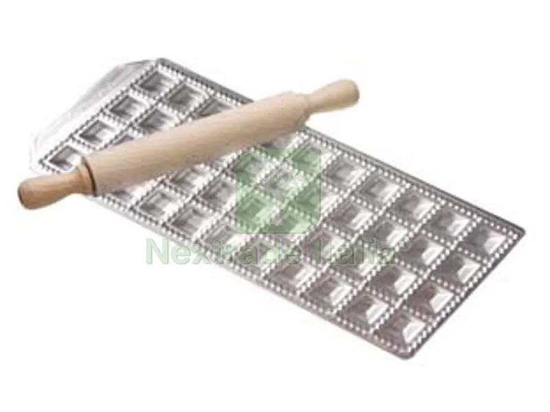 STAMPO RAVIOLINI DA BRODO RAVIOLAMP - 44 raviolini da brodo — Casalinghi e organizzazione — rif. FERX.FER321990