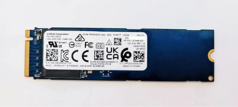 Kioxia Solid State Drive SSD 128GB M.2 NVMe PCIe L57446-002 kbg40znv128g OEM Bulk — rif. FERX.PCP16272 Kioxia Solid State Drive SSD 128GB M.2 NVMe PCIe L57446-002 kbg40znv128g OEM Bulk — rif. FERX.PCP16272