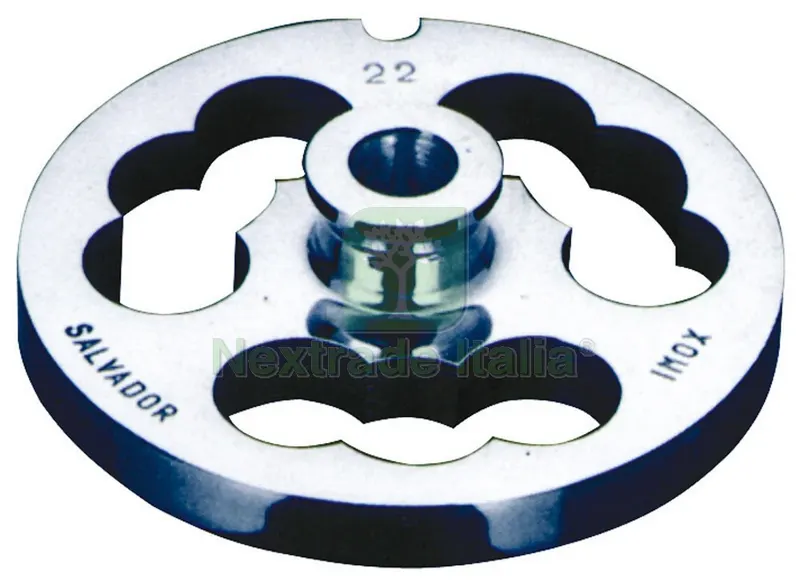 TRAFILA PER TRITACARNE Inox n° 12 — Cucina e coltelleria — rif. FERX.VIT17108 TRAFILA PER TRITACARNE Inox n° 12 — Cucina e coltelleria — rif. FERX.VIT17108