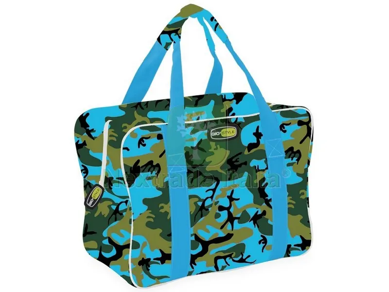 Gi= Style BORSA TERMICA CAMOUFLAGE Lt. 24 cm. 40x16,5x27 h — Borracce e bottiglie — rif. FERX.VIT48961 Gi= Style BORSA TERMICA CAMOUFLAGE Lt. 24 cm. 40x16,5x27 h — Borracce e bottiglie — rif. FERX.VIT48961