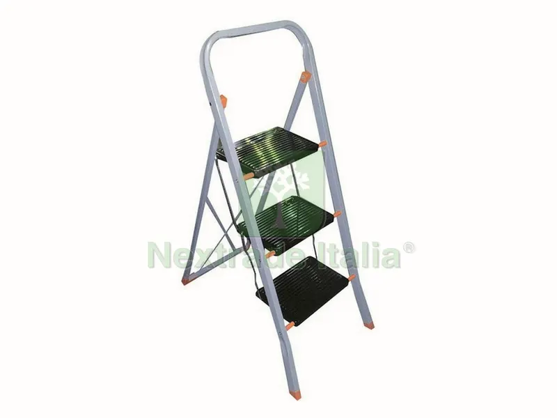 Sgabello in Acciaio Tinto 2 gradini — Arredo — rif. FERX.VIT47283 Sgabello in Acciaio Tinto 2 gradini — Arredo — rif. FERX.VIT47283