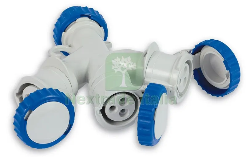 ADATTATORE INDUSTRIALE CEE TRIPLO IP67 2P+T spina/3 prese CEE — Interruttori e prese — rif. FERX.VIT22750 ADATTATORE INDUSTRIALE CEE TRIPLO IP67 2P+T spina/3 prese CEE — Interruttori e prese — rif. FERX.VIT22750