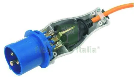 ADATTATORE INDUSTRIALE 1820 spina schuko pressofusa - IP44 (Senza Terra) — Interruttori e prese — rif. FERX.VIT56932 — foto 2 ADATTATORE INDUSTRIALE 1820 spina schuko pressofusa - IP44 (Senza Terra) — Interruttori e prese — rif. FERX.VIT56932 — foto 2