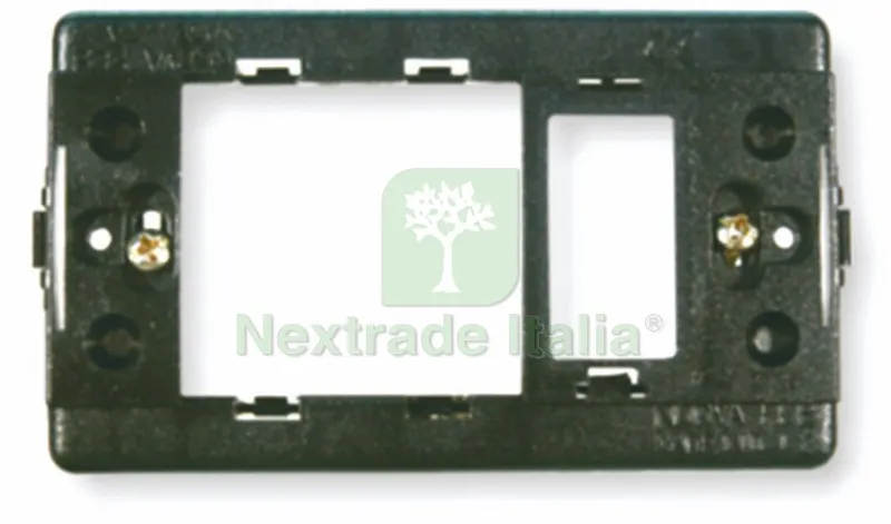 25PZ SUPPORTO PER PRESA SCHUKO DECENTRATA +1 POSTO — Interruttori e prese — rif. FERX.VIT23540 25PZ SUPPORTO PER PRESA SCHUKO DECENTRATA +1 POSTO — Interruttori e prese — rif. FERX.VIT23540
