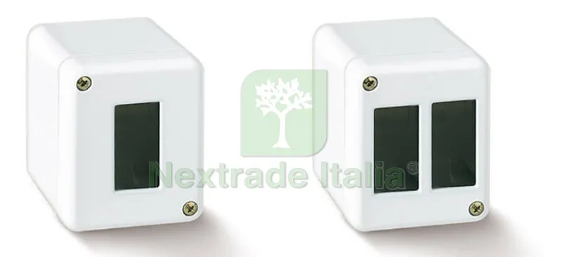 SCATOLA DA PARETE PER CANALINA col. Bianco 1 posto — Canaline e centralini — rif. FERX.VIT23546 SCATOLA DA PARETE PER CANALINA col. Bianco 1 posto — Canaline e centralini — rif. FERX.VIT23546