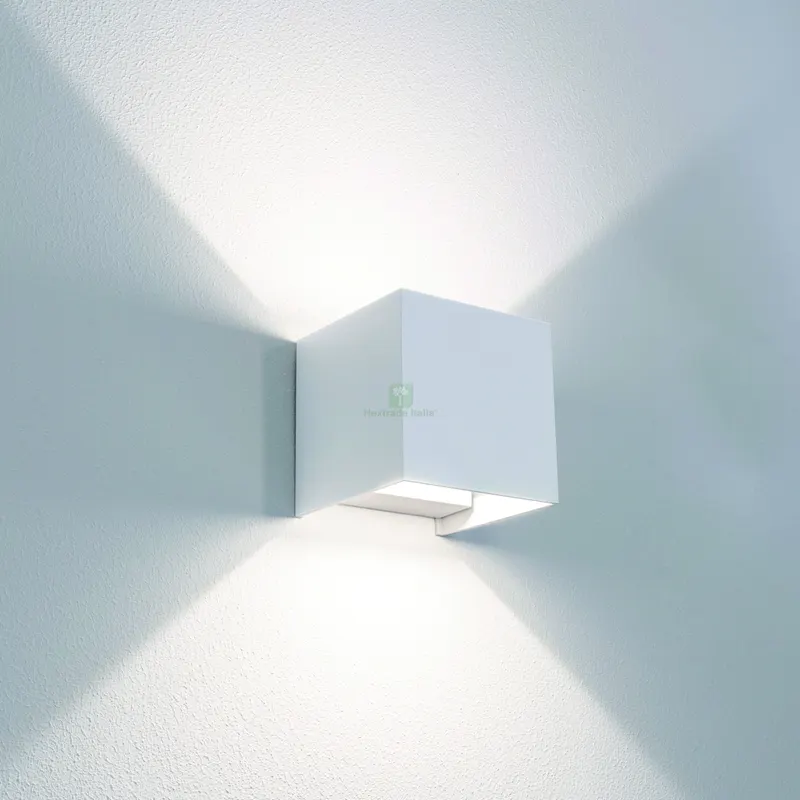 Applique Bidirezionale Quadrato a LED UP&DOWN+ 20 W-800 lm-3.000K/4.000K/6500K Col. Bianco — Illuminazione — rif. FERX.VIT57099 Applique Bidirezionale Quadrato a LED UP&DOWN+ 20 W-800 lm-3.000K/4.000K/6500K Col. Bianco — Illuminazione — rif. FERX.VIT57099