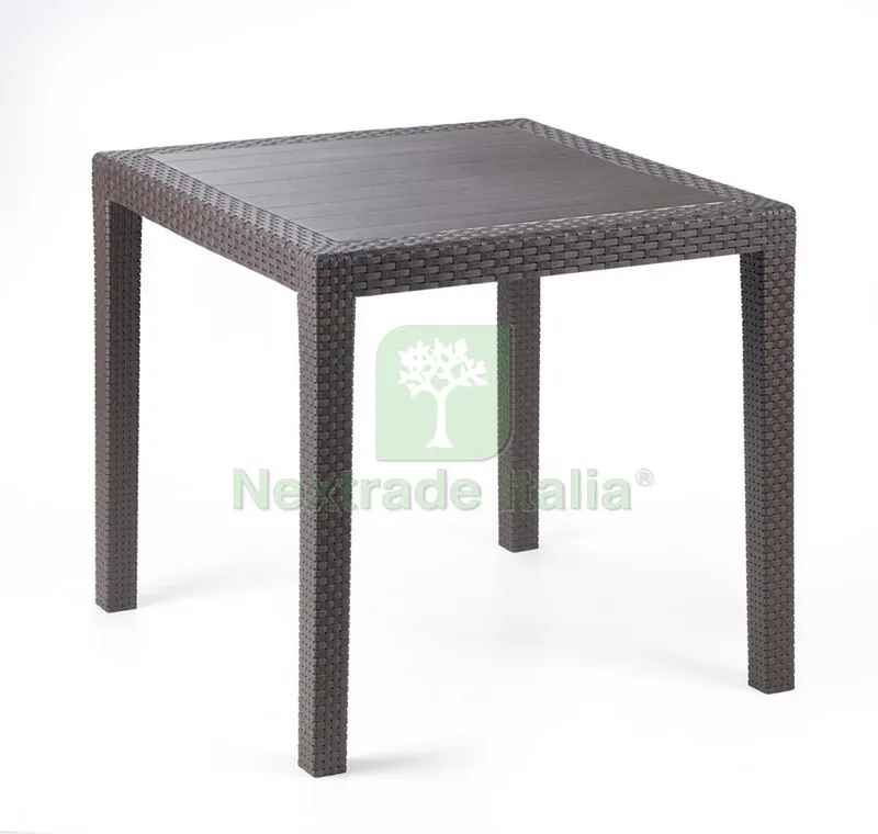 TAVOLO KING cm. 80x80x72 h col. Antracite — Tempo libero outdoor — rif. FERX.VIT39189 TAVOLO KING cm. 80x80x72 h col. Antracite — Tempo libero outdoor — rif. FERX.VIT39189