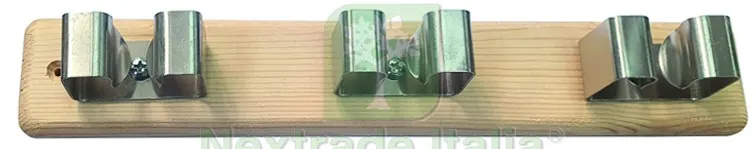 6PZ GANCIO PORTASCOPE IN ACCIAIO INOX SU BASE LEGNO 3 posti — Ganci, moschettoni e anelli — rif. FERX.VIT58804 6PZ GANCIO PORTASCOPE IN ACCIAIO INOX SU BASE LEGNO 3 posti — Ganci, moschettoni e anelli — rif. FERX.VIT58804